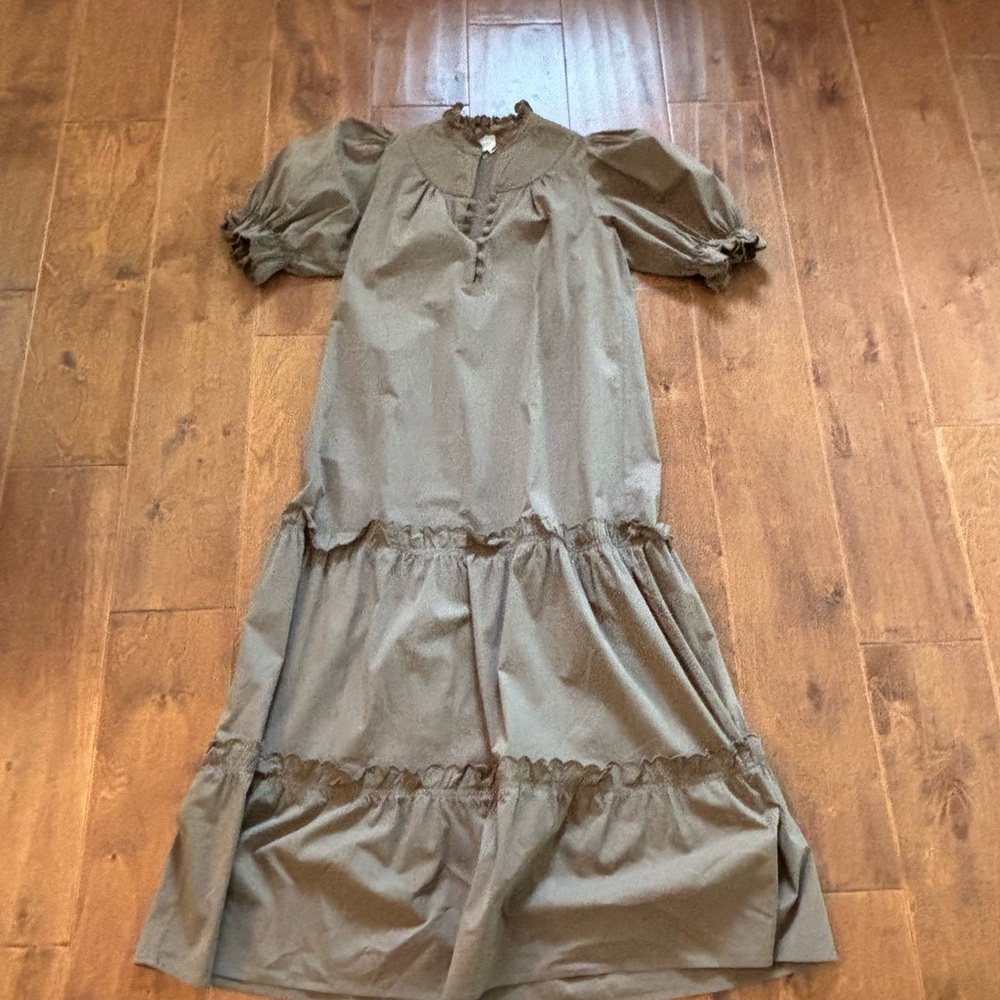 Pomaded place maxi dress